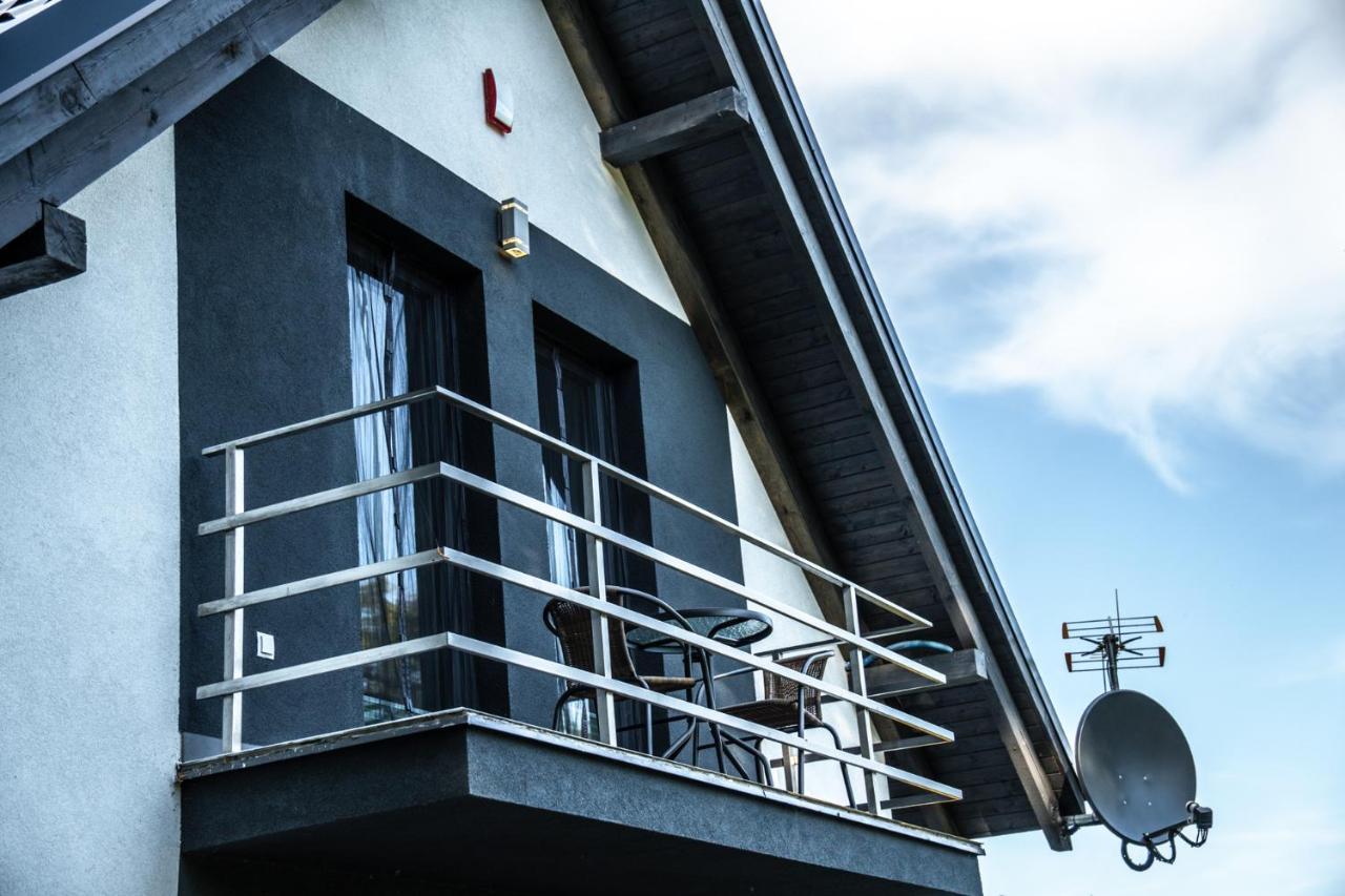 Domowy Zakatek Villa Tuchom Exterior foto