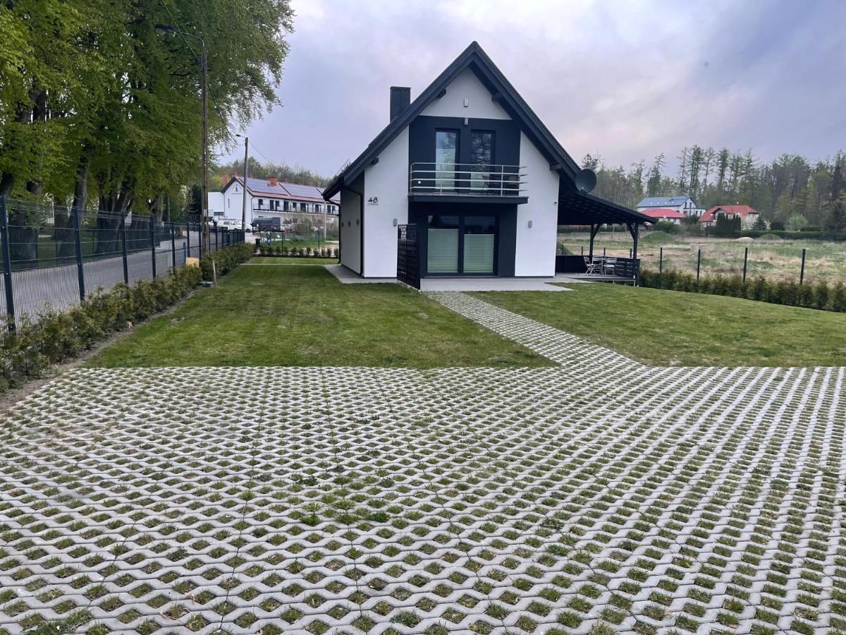 Domowy Zakatek Villa Tuchom Exterior foto