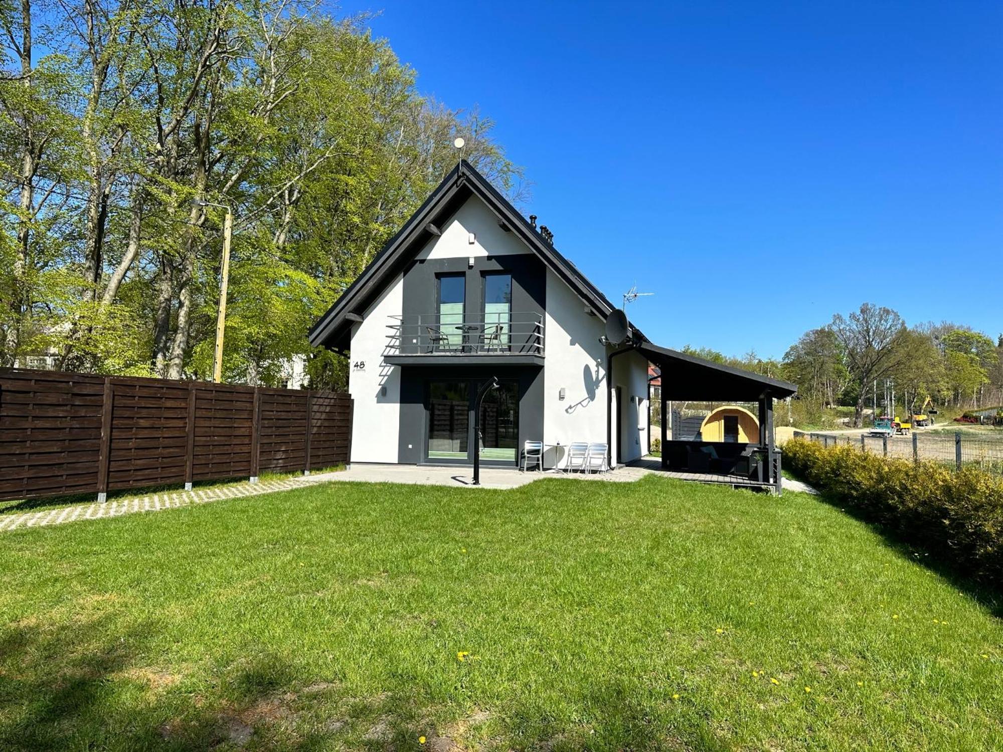 Domowy Zakatek Villa Tuchom Exterior foto